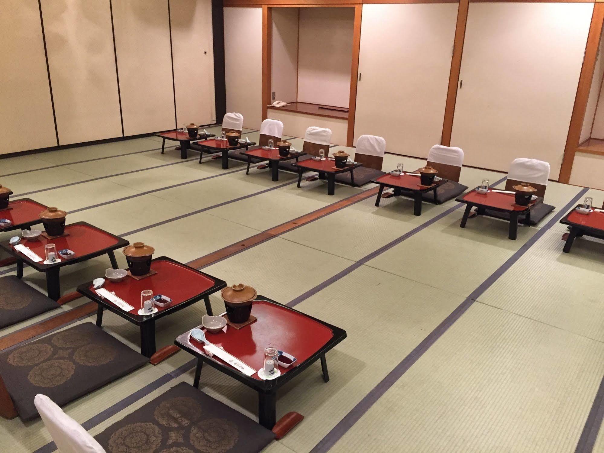 广岛 世罗别馆酒店 外观 照片